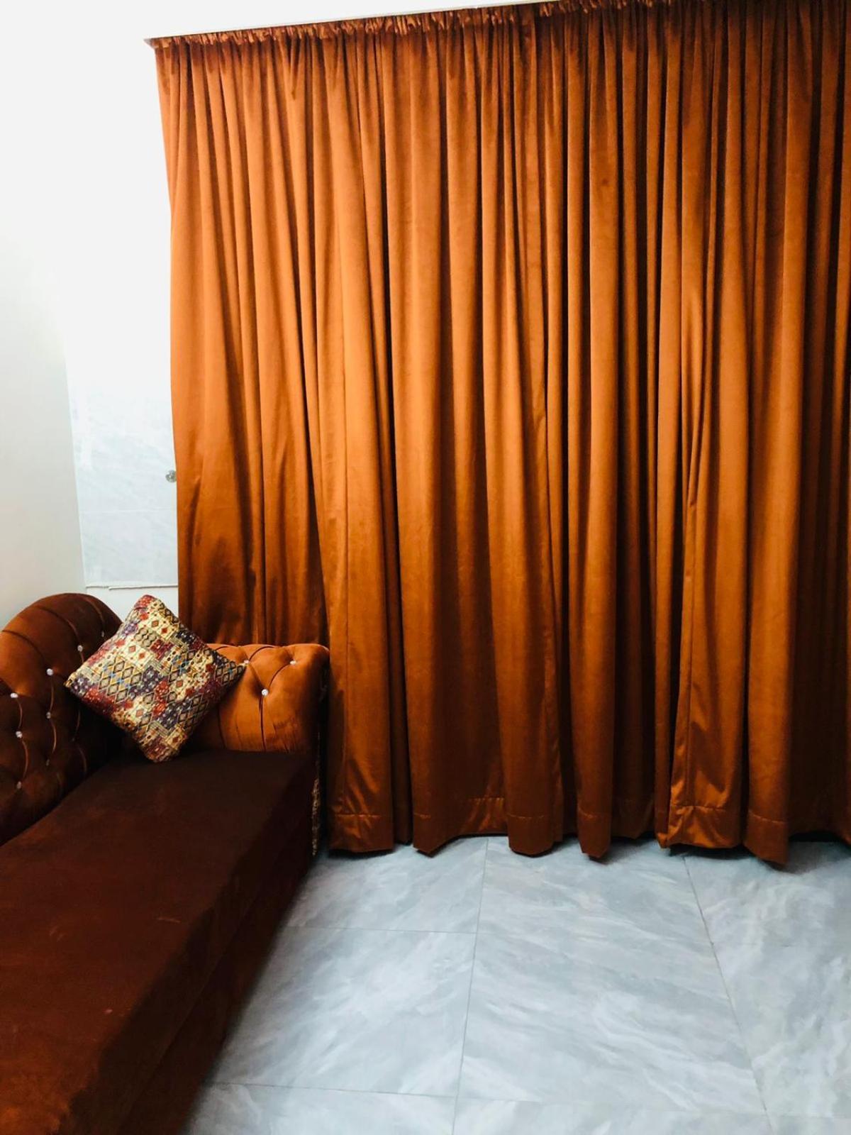 Royal Executive Hotel Islamabad Buitenkant foto